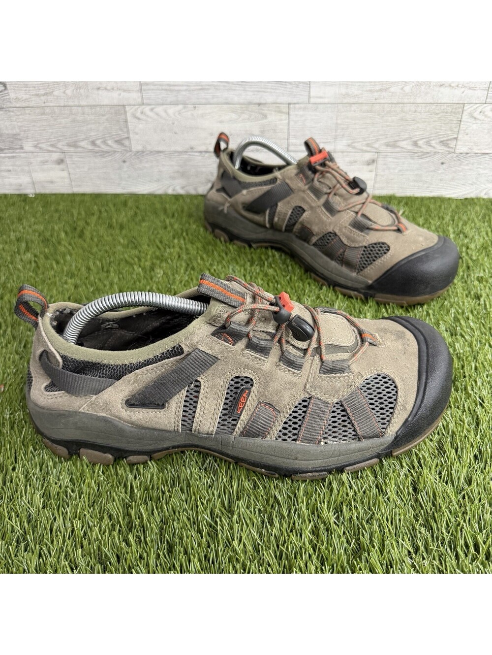 KEEN Shoes Mens 10 Brown McKenzie II Bungee Water Sandals Trail Hiking Sandals